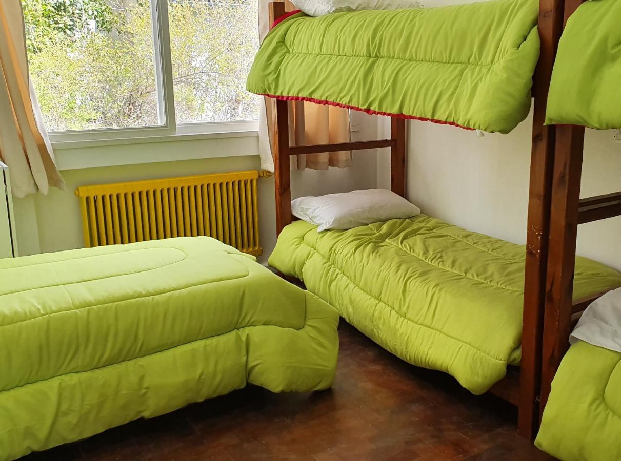 Patagonia Jazz Hostel Dos San Carlos de Bariloche Exterior photo